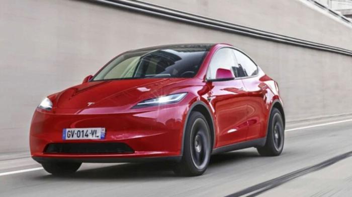 Τα σχέδια είναι ανεξάρτητα από την Tesla και προέρχονται από την ιστοσελίδα autoplus.